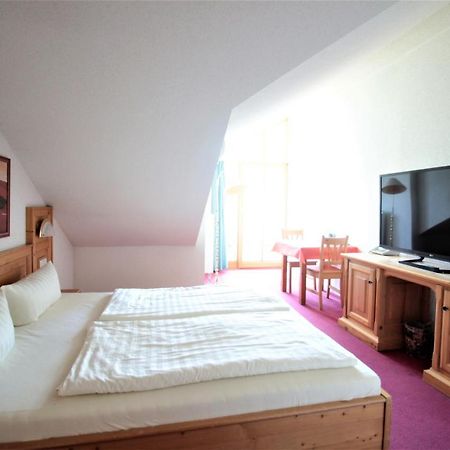 Ruhiges Doppelzimmer Im Hotel Ahornhof Lindberg Bagian luar foto