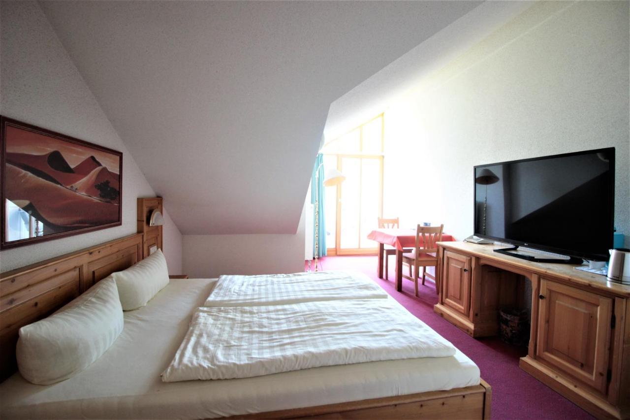 Ruhiges Doppelzimmer Im Hotel Ahornhof Lindberg Bagian luar foto