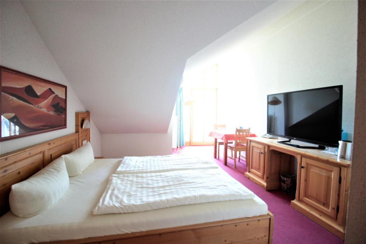 Ruhiges Doppelzimmer Im Hotel Ahornhof Lindberg Bagian luar foto